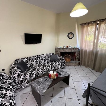 Village Apartment Marathias  Zewnętrze zdjęcie